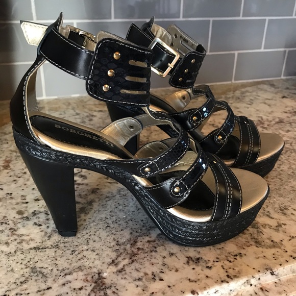 Platform pumps - Picture 6 of 6